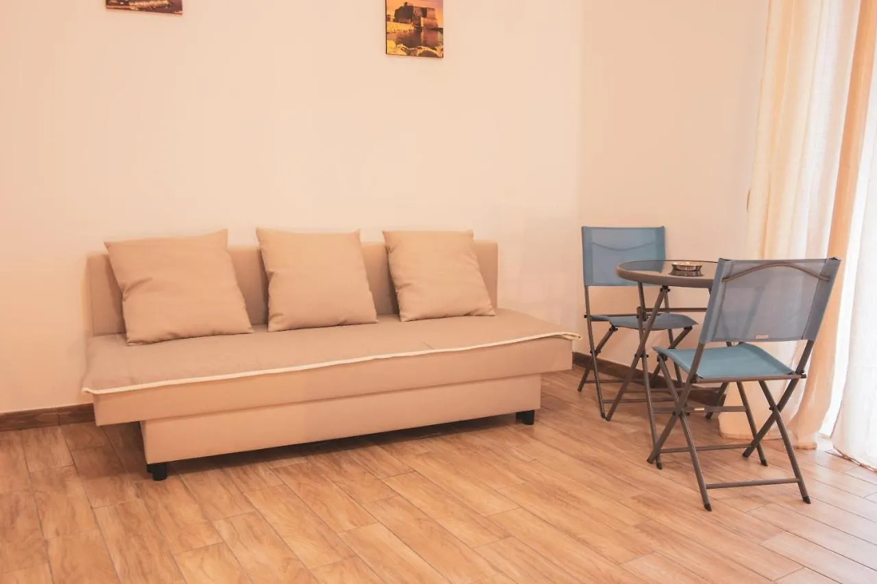 Casa Masaniello - Affittacamere Guesthouse In Historical Center Toledo Station Naples